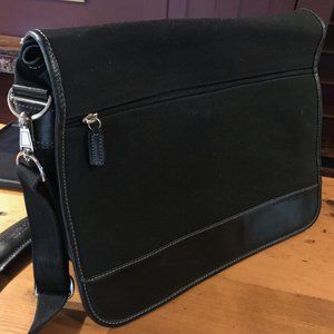 Kenneth Cole Messenger Bag
